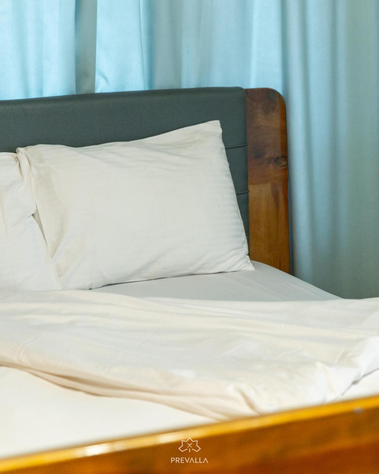 Hotel Prevalla Призрен Экстерьер фото